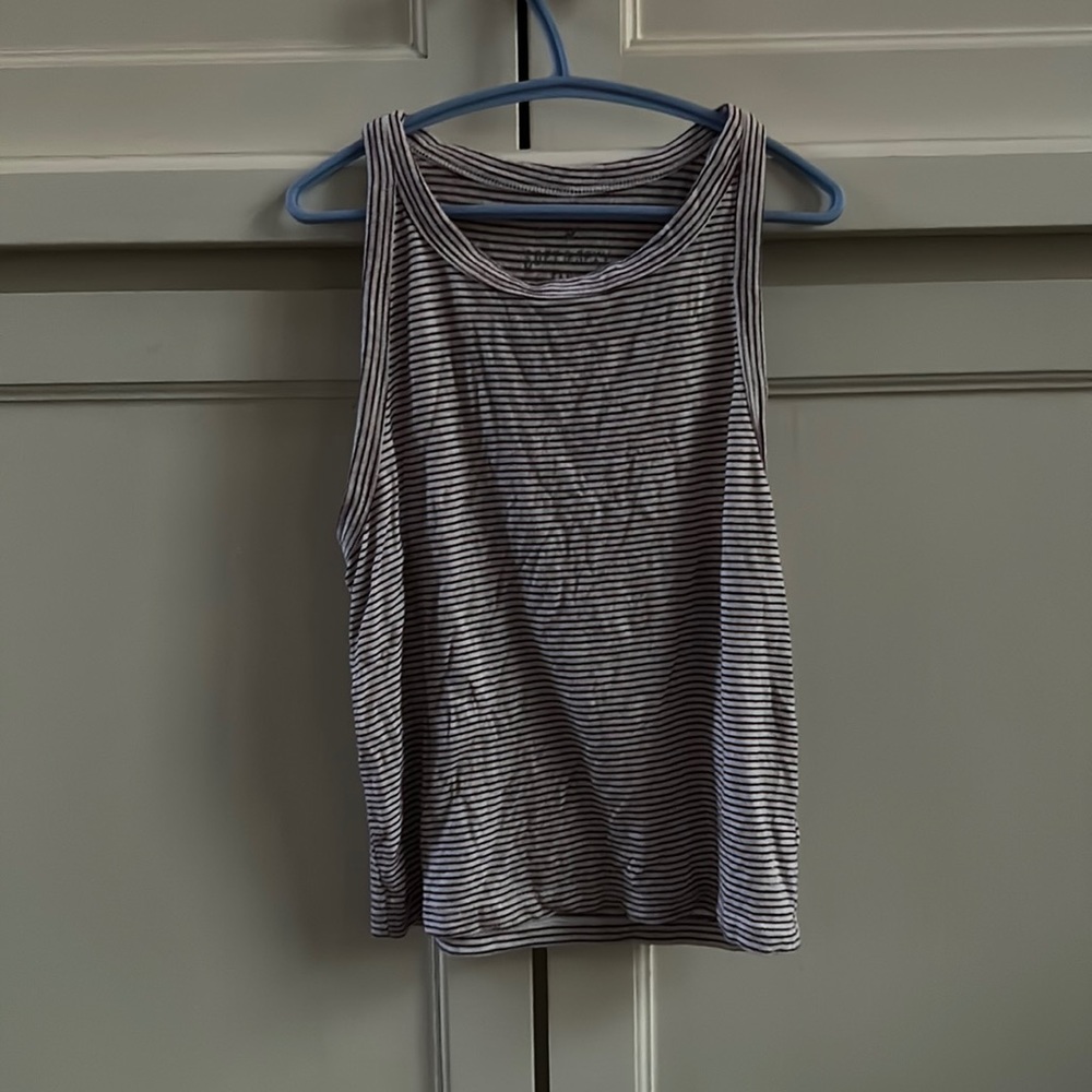 red and white striped tank | size S | American Eagle